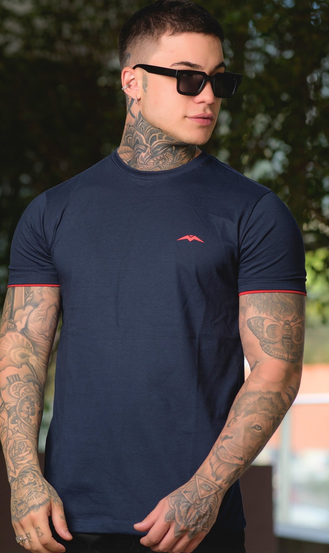 Camiseta Basic Premium Azul Marinho c/ Vermelho Ref.012 P
